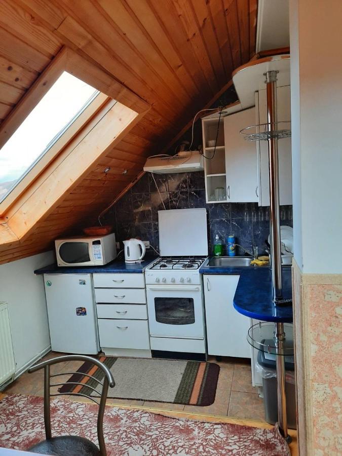 Садиба У Крайлюків Yaremche Exterior foto
